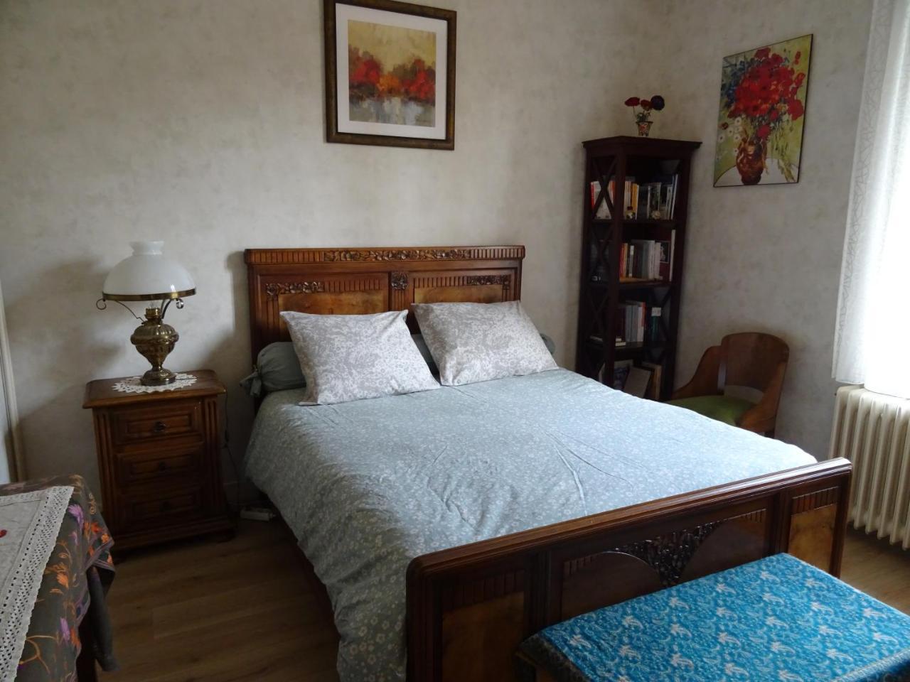 Chez Sylvie Hotell Sainte-Foy-lès-Lyon Exteriör bild